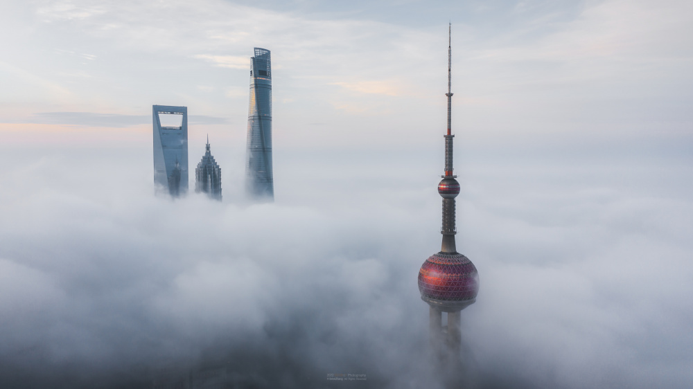 Shanghai in clouds von Steve Zhang