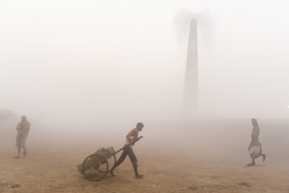 Winter Morning in Brickfield von Sudipta Chakraborty