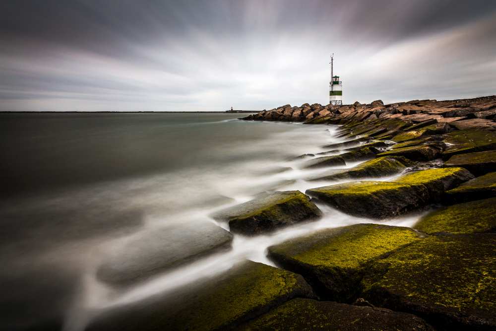 IJmuiden Lighthouse von Sus Bogaerts