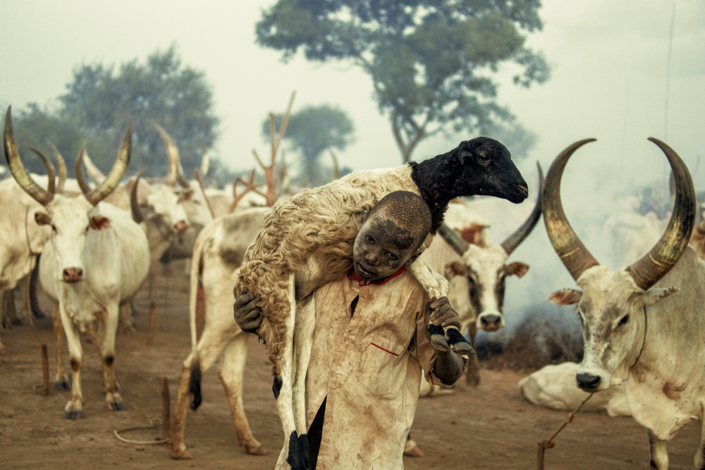 Boy from Mundari,Sudanese von Svetlin Yosifov