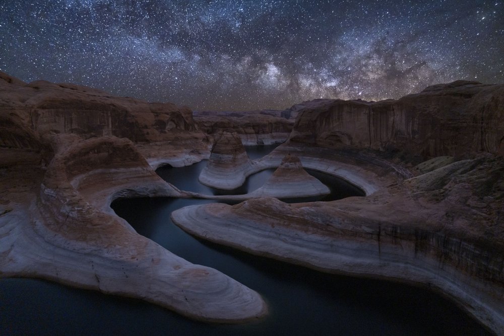 Reflection Canyon at Night von Tahmina