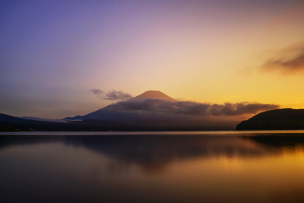 Mt. Fuji from Lake Yamanaka von Takashi Suzuki