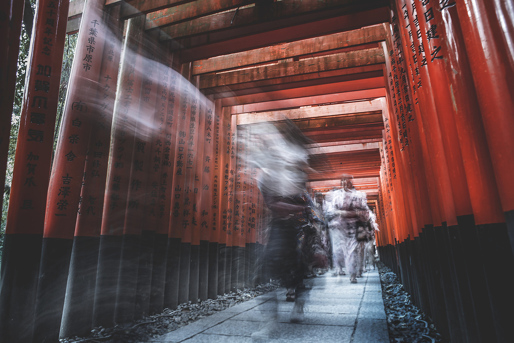 Red tunnel von Takashi Suzuki