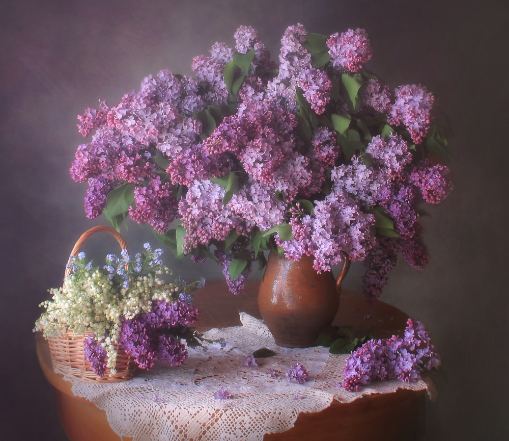 Spring still life with lilacs and lilies of the valley von Tatyana Skorokhod