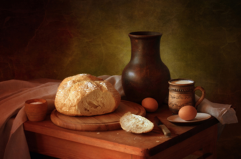 Still life with bread and milk von Tatyana Skorokhod