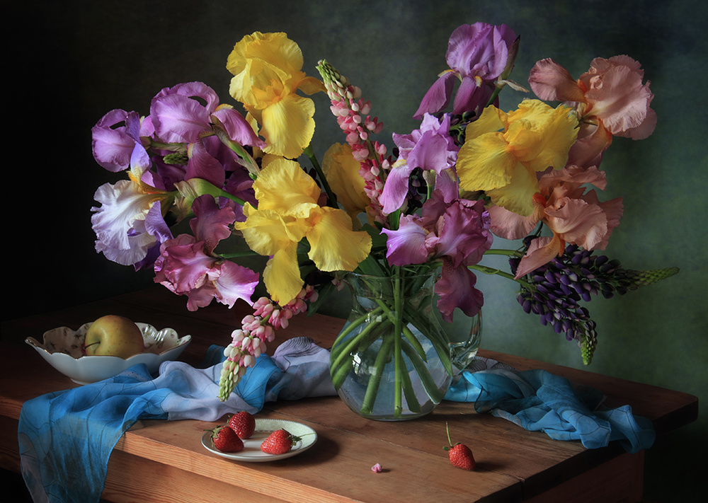 Still life with a bouquet of irises and lupine von Tatyana Skorokhod