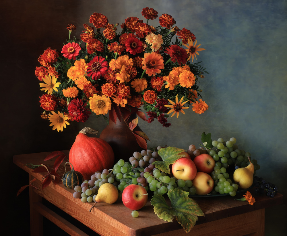 Still life with a bouquet of autumn flowers and grapes von Tatyana Skorokhod