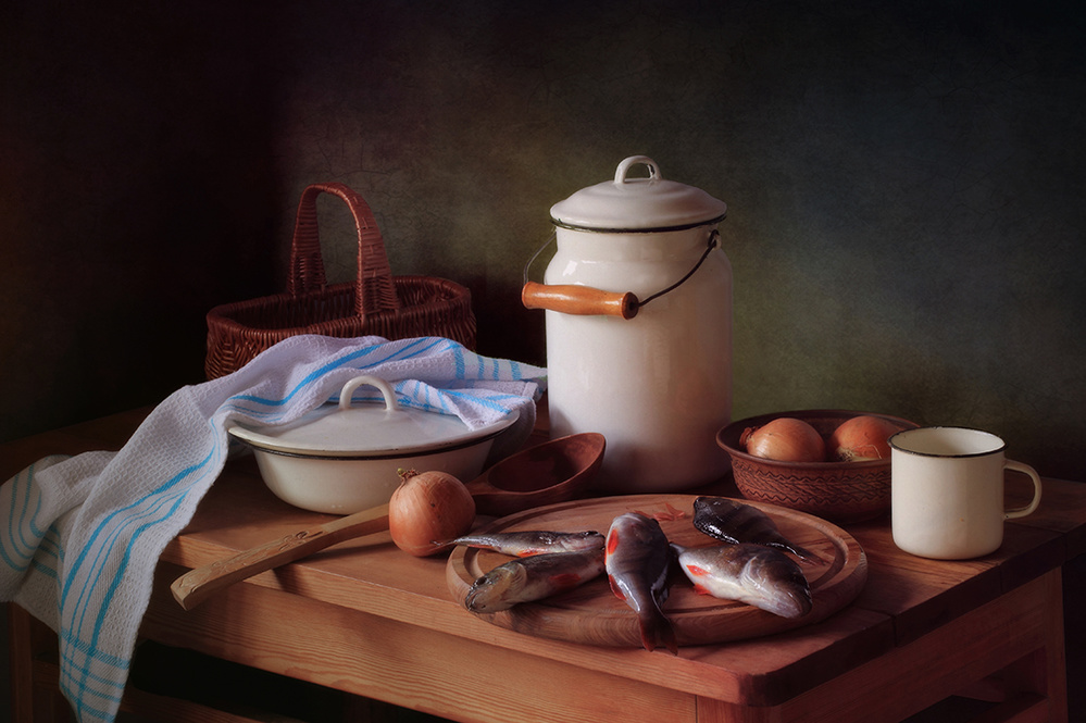 Still life with fish von Tatyana Skorokhod