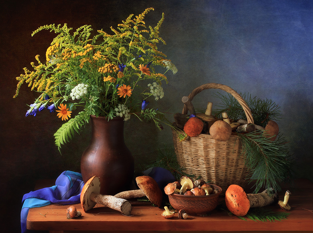 Still life with mushrooms and bouquet von Tatyana Skorokhod