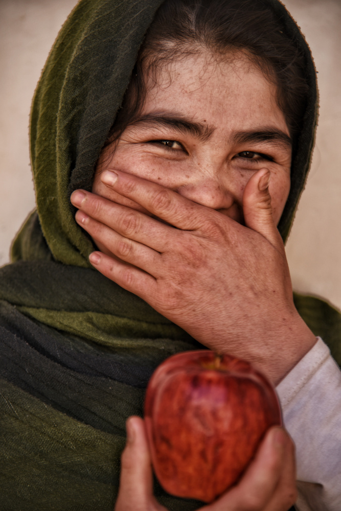 Hidden Laughter von Tayebe Mohamadkarami