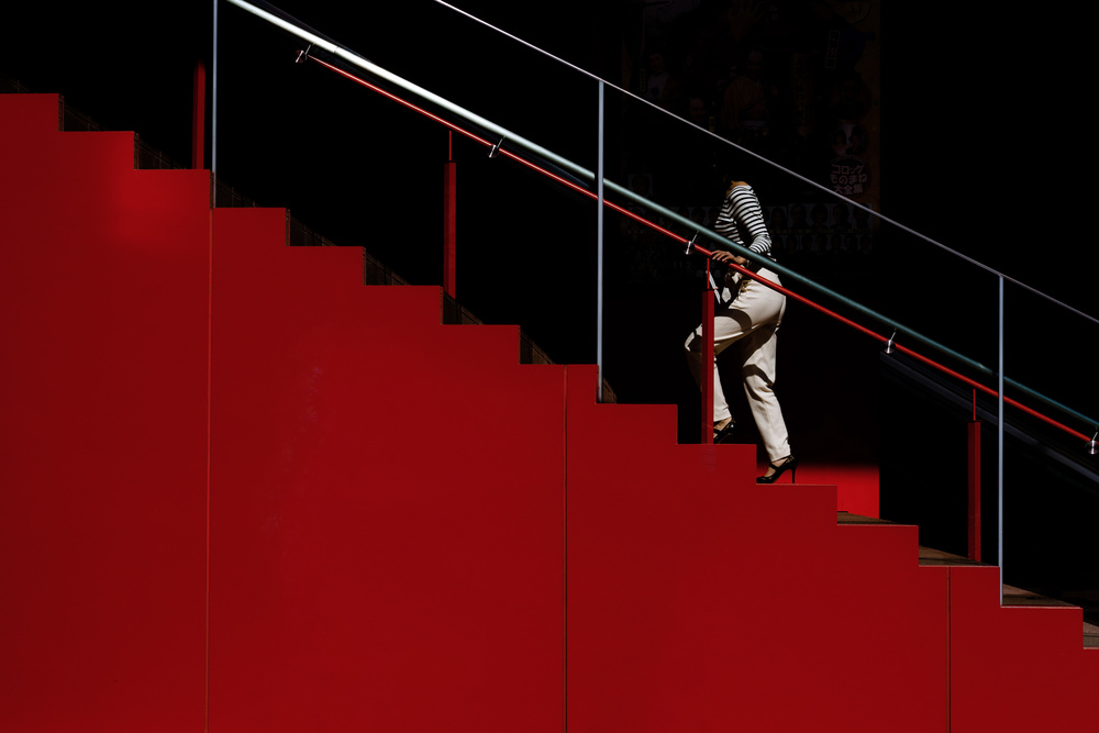 The crimson staircase von Tetsuya Hashimoto