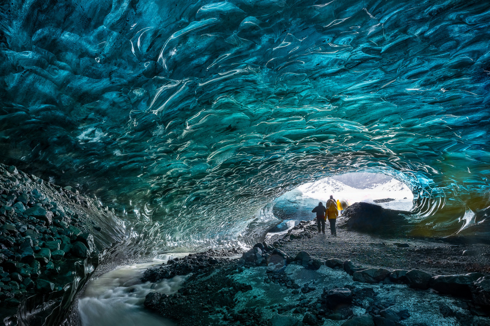 The crystal cave von Ti Wang