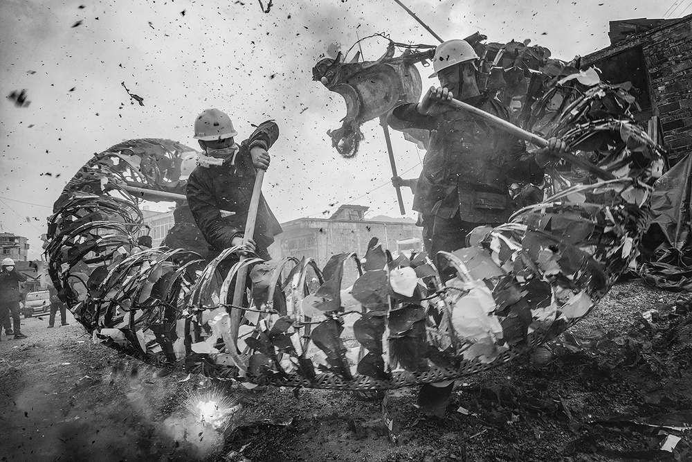 Fried dragon in the Lantern Festival von TIANQI