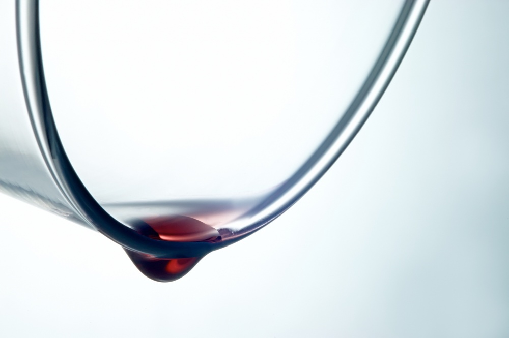 Drop of wine von Tom Pavlasek