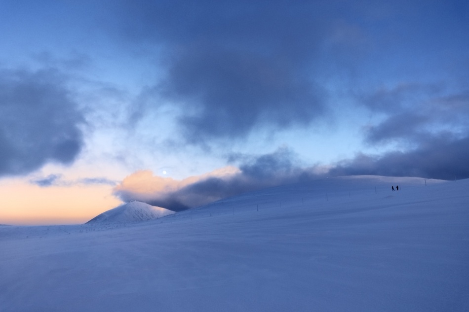 Blue Evening von Tomas Tichy