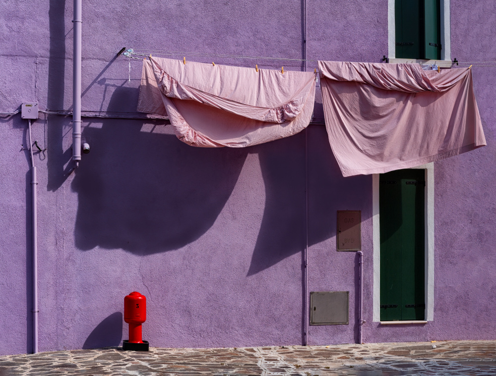 Red hydrant von Tommaso Pessotto