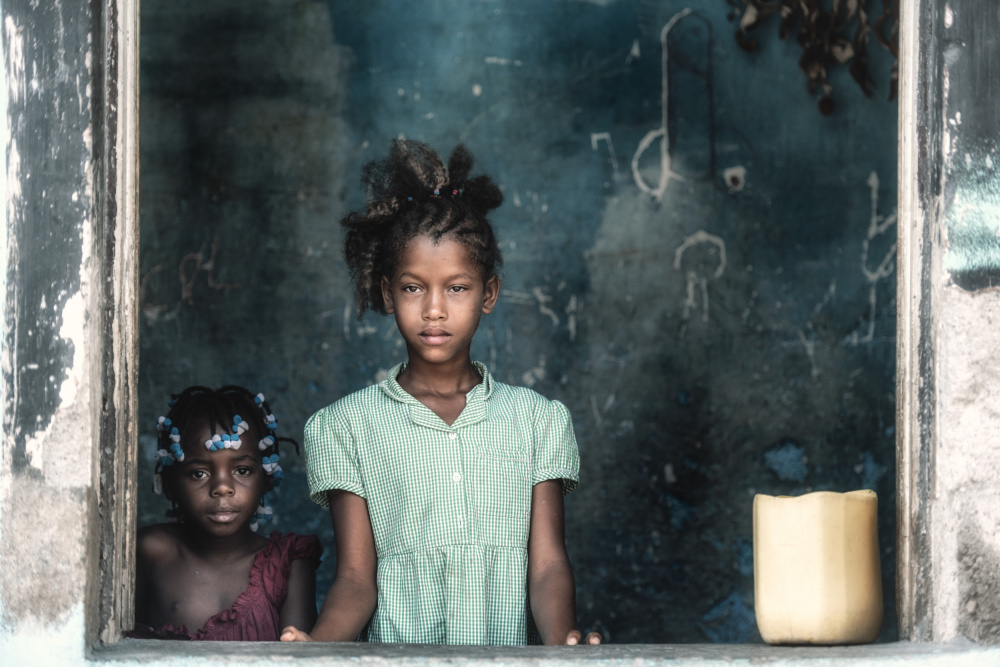 Children of Ponta Figo von Trevor Cole