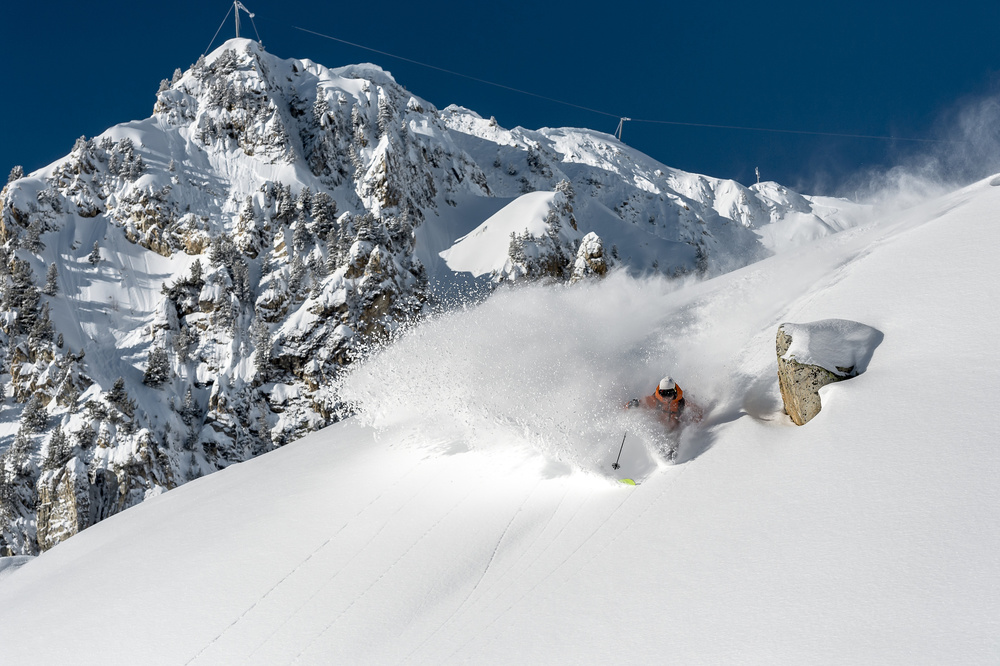 Powder turn with Romain Grojean von Tristan Shu