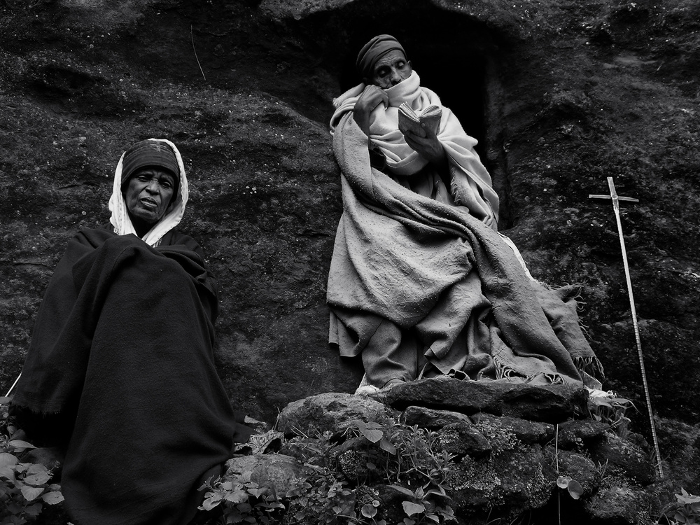 Lalibela pilgrims von txules