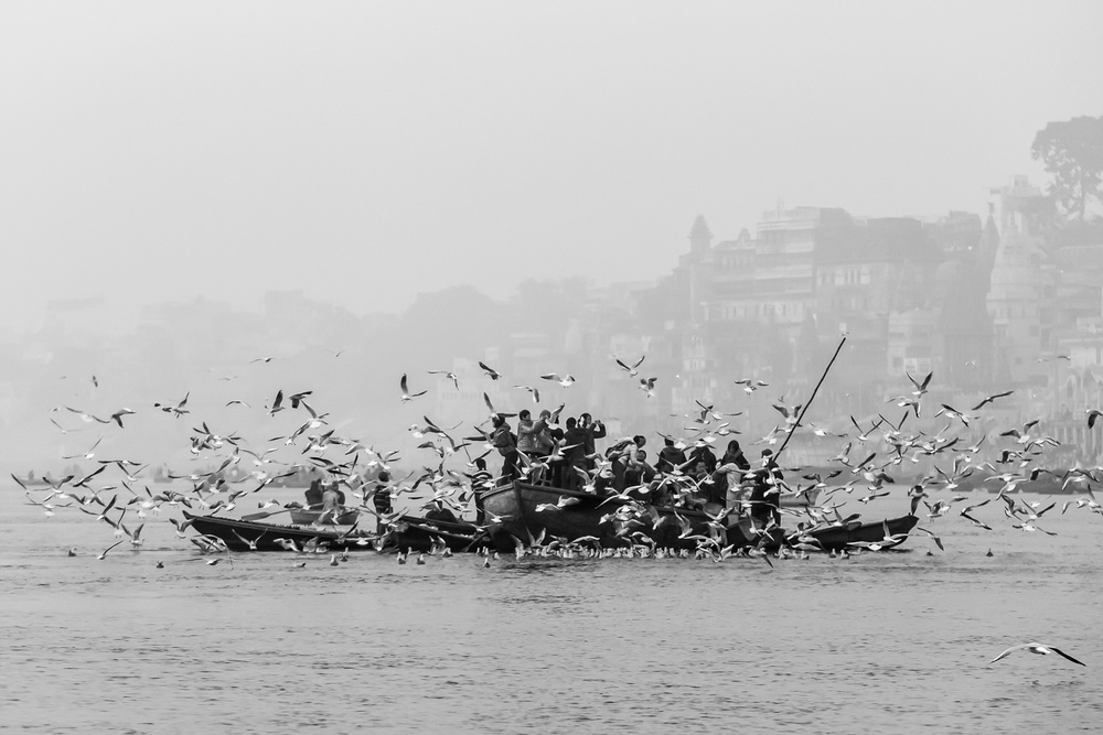 Early Morning on the Ganges von Ugur Erkmen