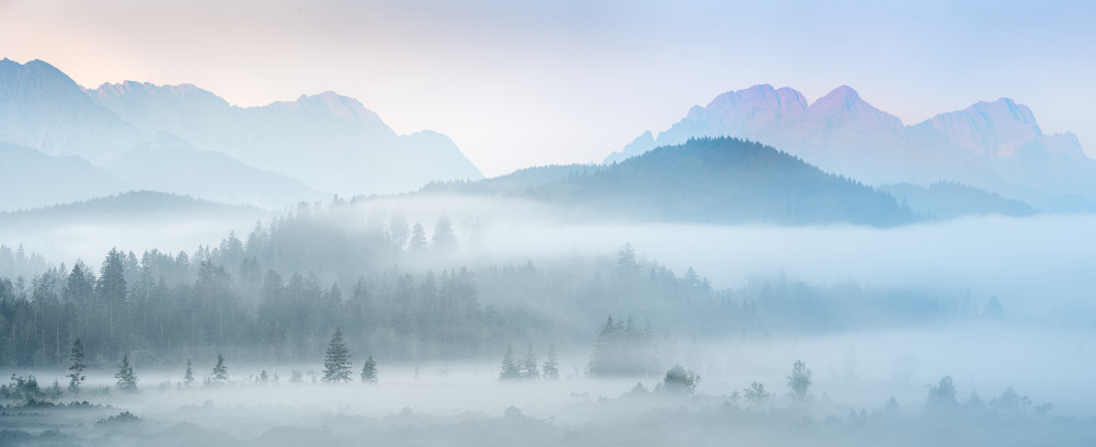 Autumn morning in the beautiful Karwendel von Ulrike Eisenmann