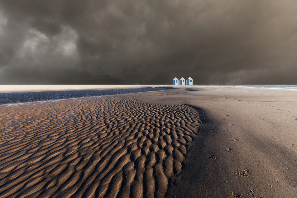 back to the beach von Uschi Hermann