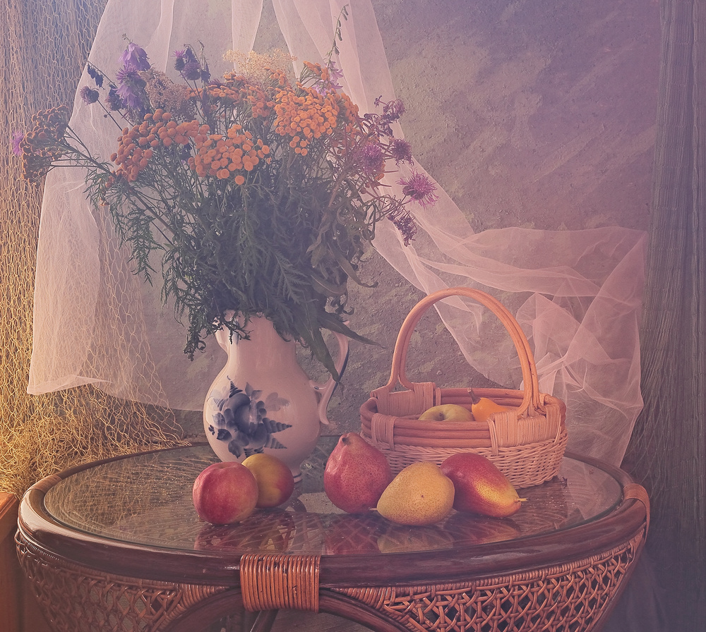 still life with pears von UstinaGreen