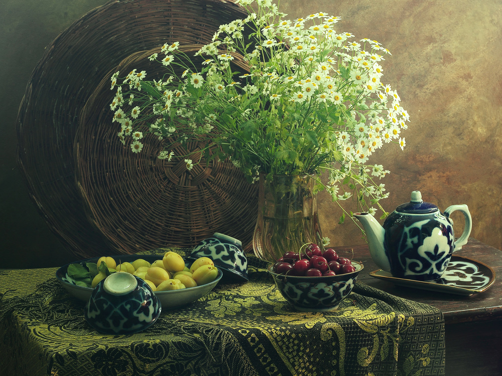 Still life with Cherry and Chamomiles von UstinaGreen