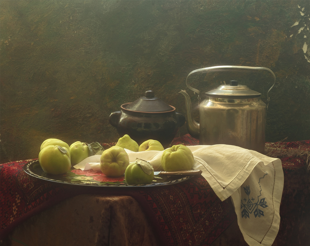 Still life with quince and kitchenware von UstinaGreen