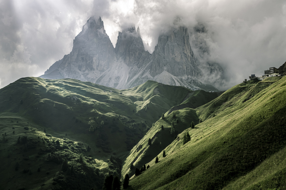 The light of the moment von Valentinos Loucaides