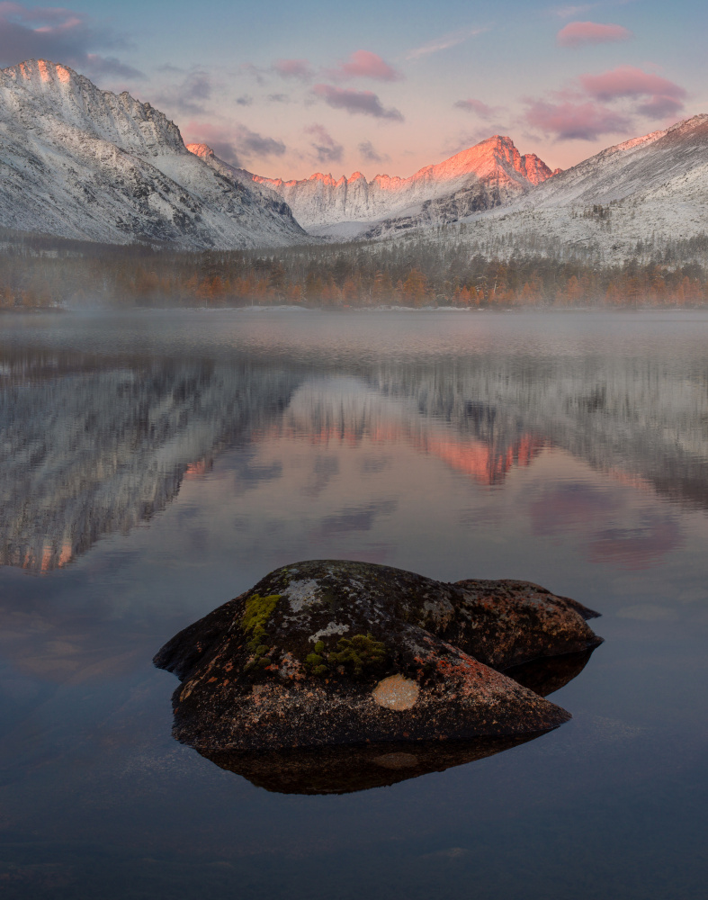 Nevidimka Lake von Valeriy Shcherbina