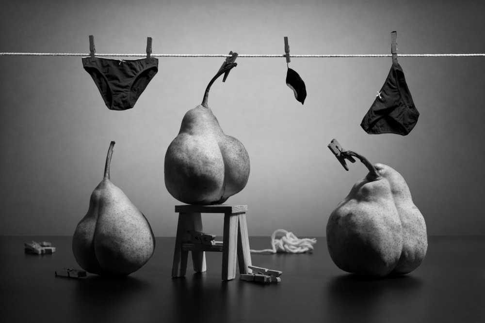 The underwear for a pear 2 von Victoria Glinka