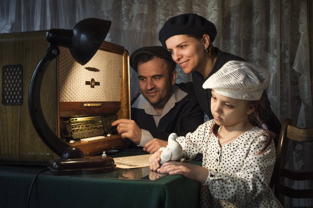 Soviet family. 1957 year. von Viktor Cherkasov