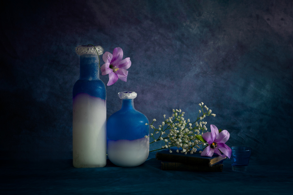 Purple, blue &amp; white von Wendy Xu