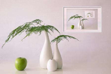 Asparagus fern &amp; apple