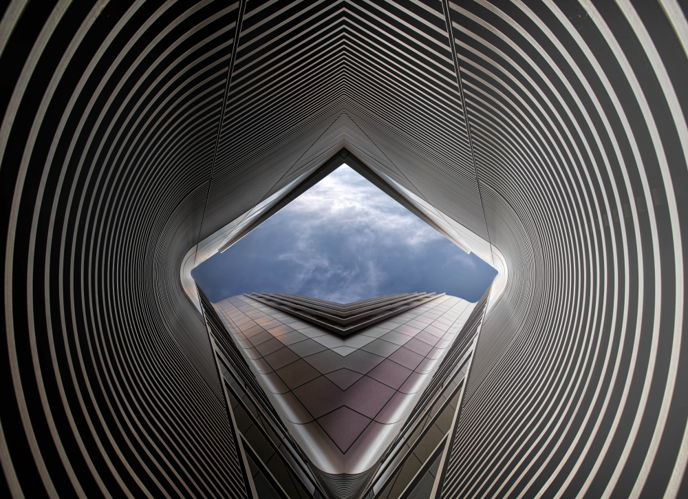 Into the Tube von Wim Denijs