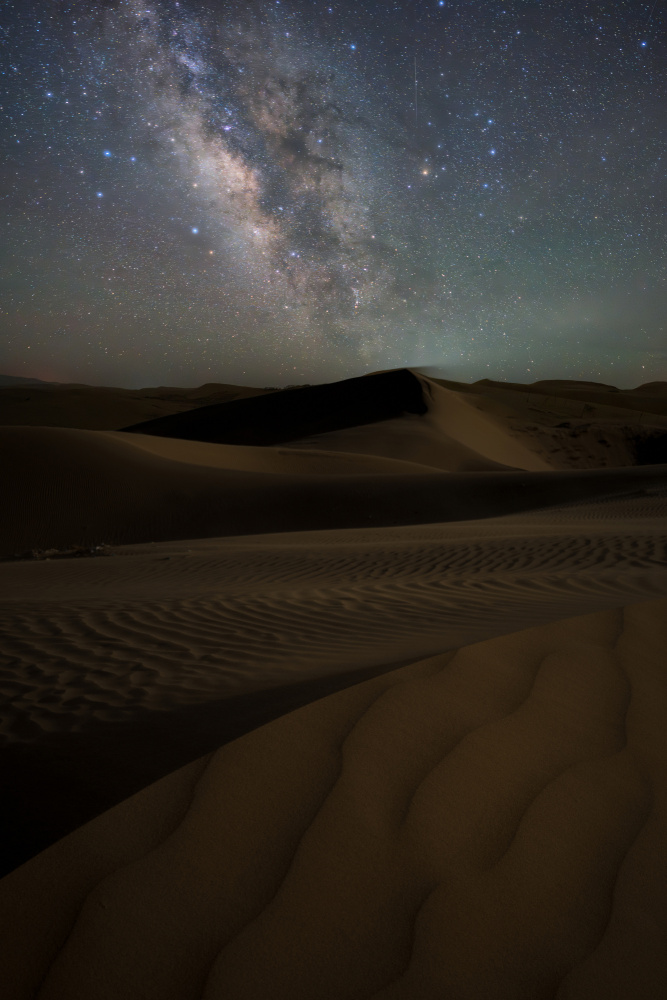 Desert Night von Wu Zhao