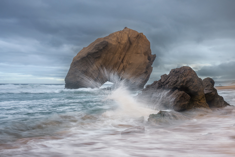 Wave and Cave von Xiaoyuan Xu