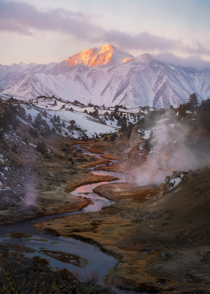 Hot Creek morning von Yan Johnson