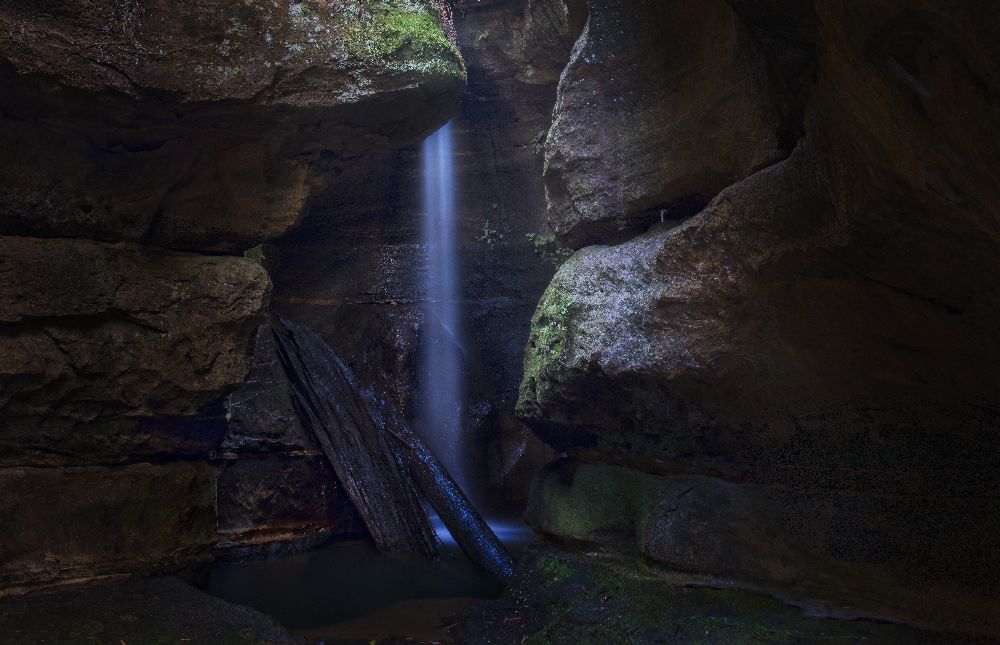 Blauer Gebirgswasserfall von Yan Zhang