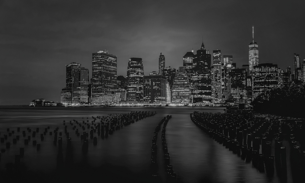 NYC at Night von Yanyu Shen