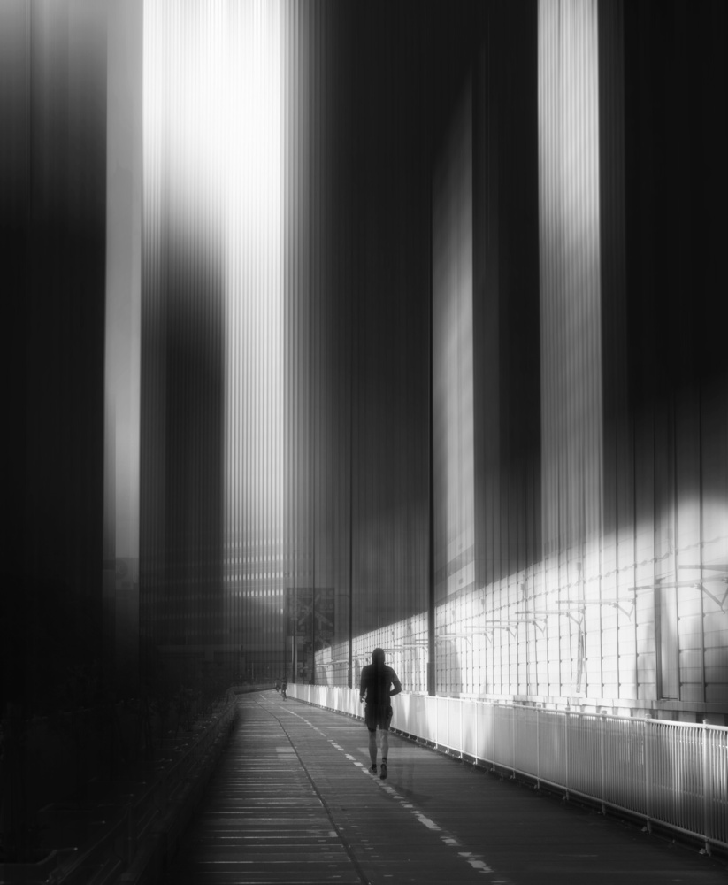 Lonesome city von Yasuhiro Takachi