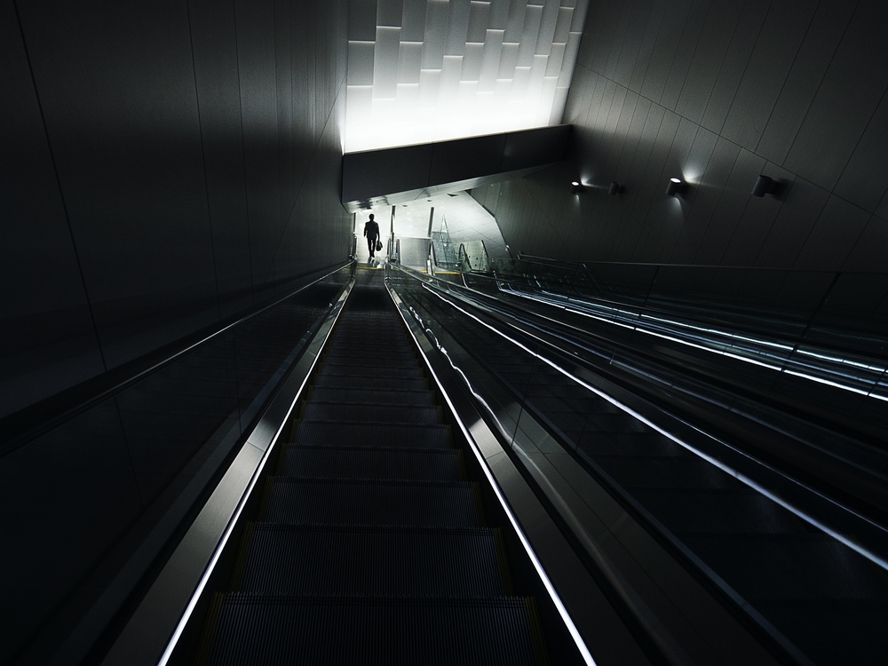 Escalator von Yasuhiro Takachi