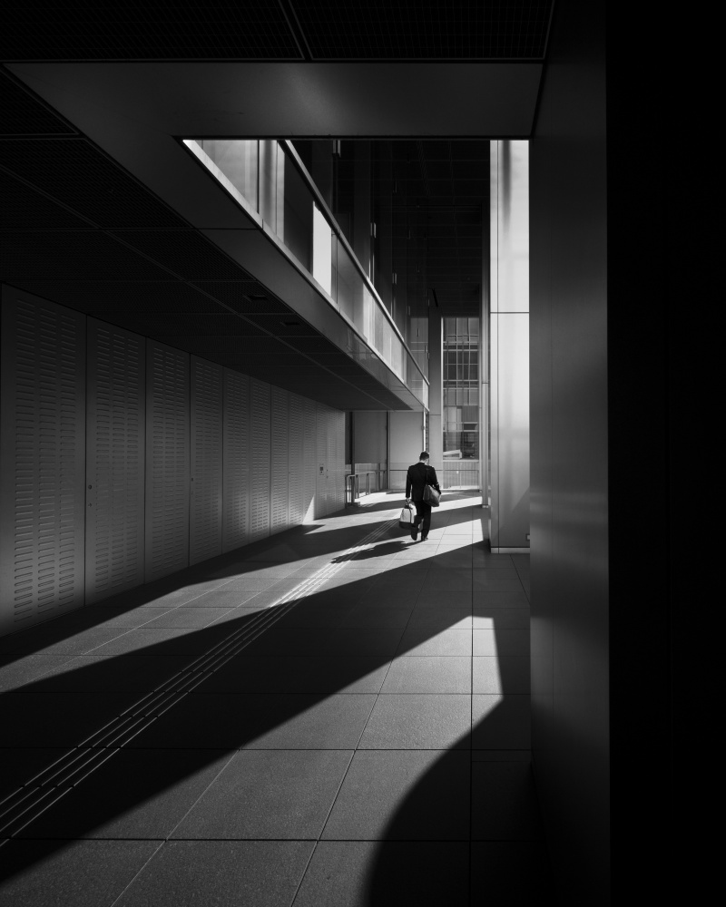 Sunlit Corridor von Yasuhiro Takachi