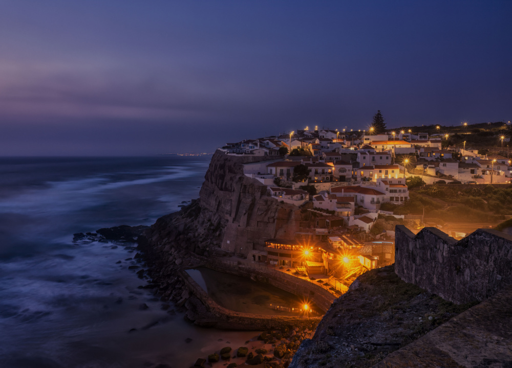 Beauty by the sea von Yi Pan