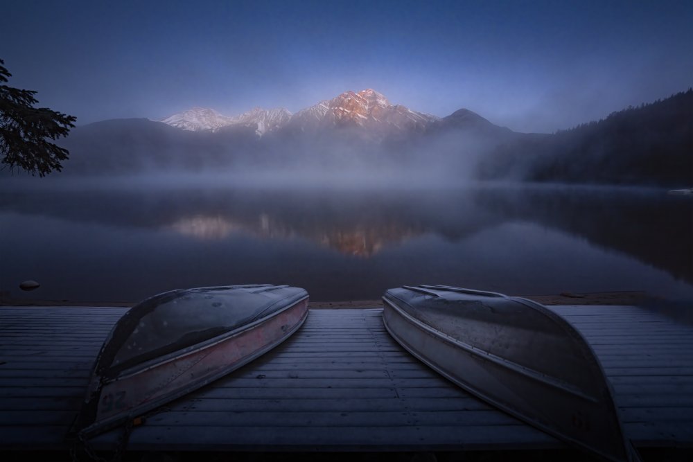 Blue Hour von Yongnan Li （李永男）