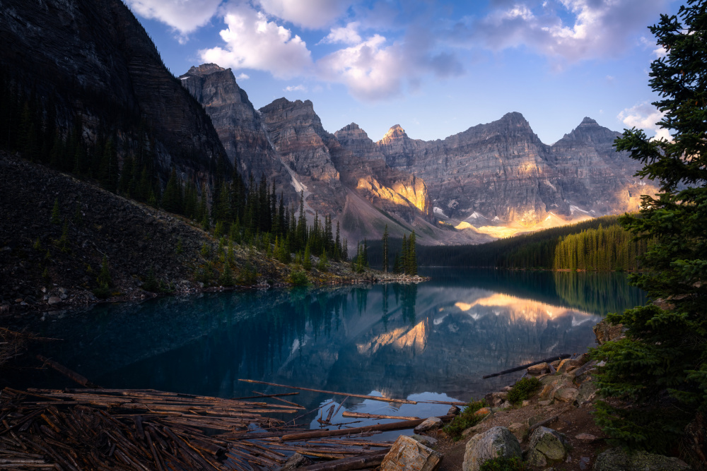 Moraine Lake von Yongnan Li （李永男）