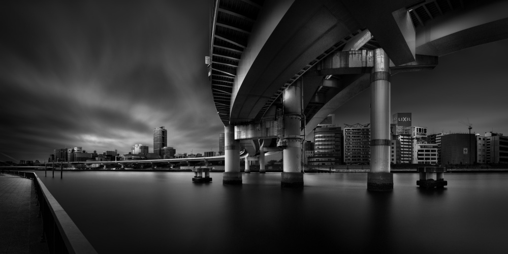 The Urban Legacy Ⅱ von Yoshihiko Wada