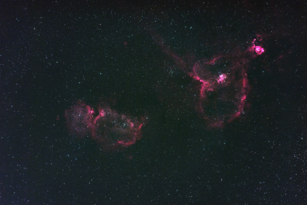 Heart Nebula and Fetal Nebula von yoshitsugu seki