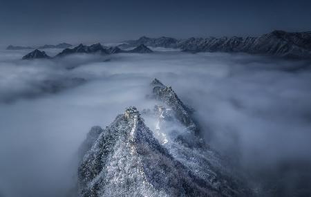 Sea of clouds on the Jian kou Great Wall